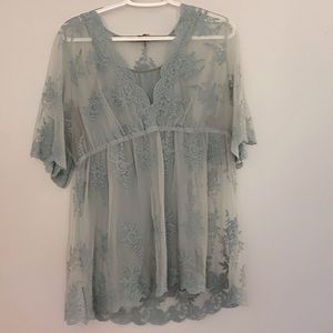 Entro, L, lace overlay top